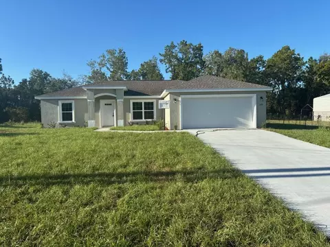 3328 W Naegelia Pl, Citrus Springs, FL 34433