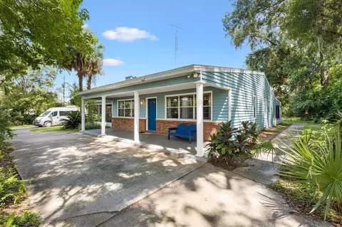 602 NW 111th Ln, Oxford, FL 34484