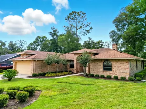 25603 Troon Ave, Sorrento, FL 32776