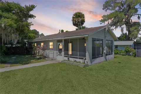 5627 Indiana Dr, Lady Lake, FL 32159