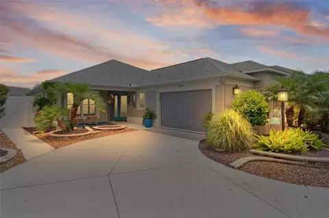 635 Dangelo Ln, The Villages, FL 32162