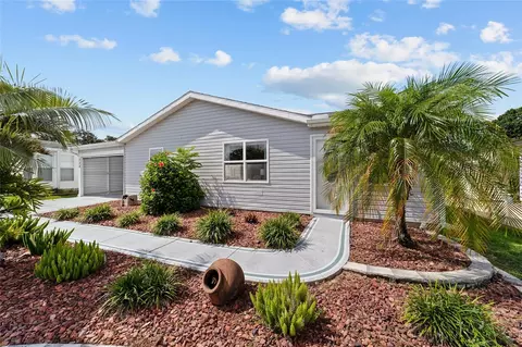 724 Prado Dr, The Villages, FL 32159