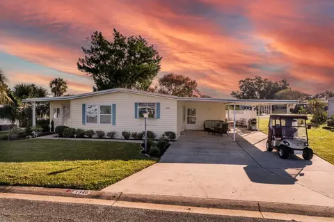 1340 Lake Dr, Grand Island, FL 32735
