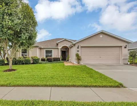 4010 Richmond Xing, Leesburg, FL 34748