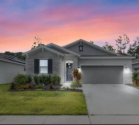 5347 Meadow Song Dr, Okahumpka, FL 34762