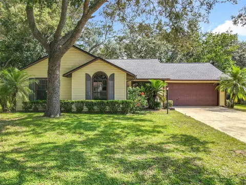 5830 Lullaby Ln, Orlando, FL 32810