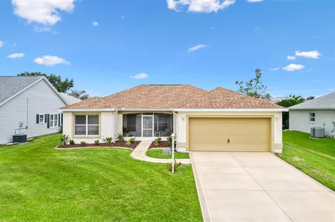 2113 Margarita Dr, The Villages, FL 32159