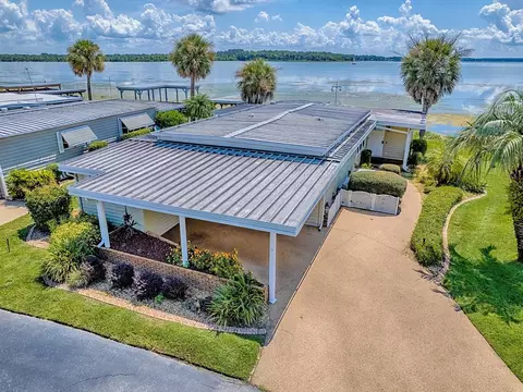 13 Sunrise Trl, Fruitland Park, FL 34731