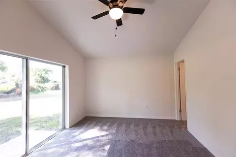 Bedroom - 79 W Central Ave, Webster, FL 33597 photo 1 of 1