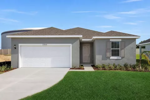 2866 Supermarine Rd, Tavares, FL 32778