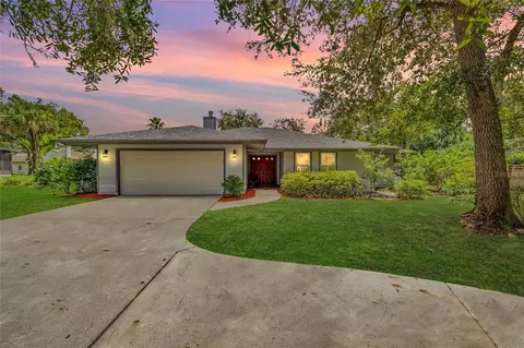 3037 Moore Dr, Oviedo, FL 32765