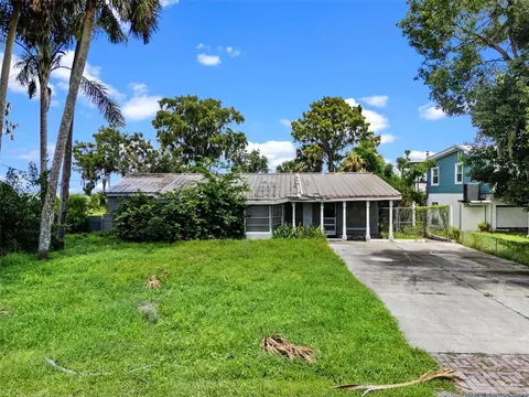 1754 Lake St, Oviedo, FL 32765