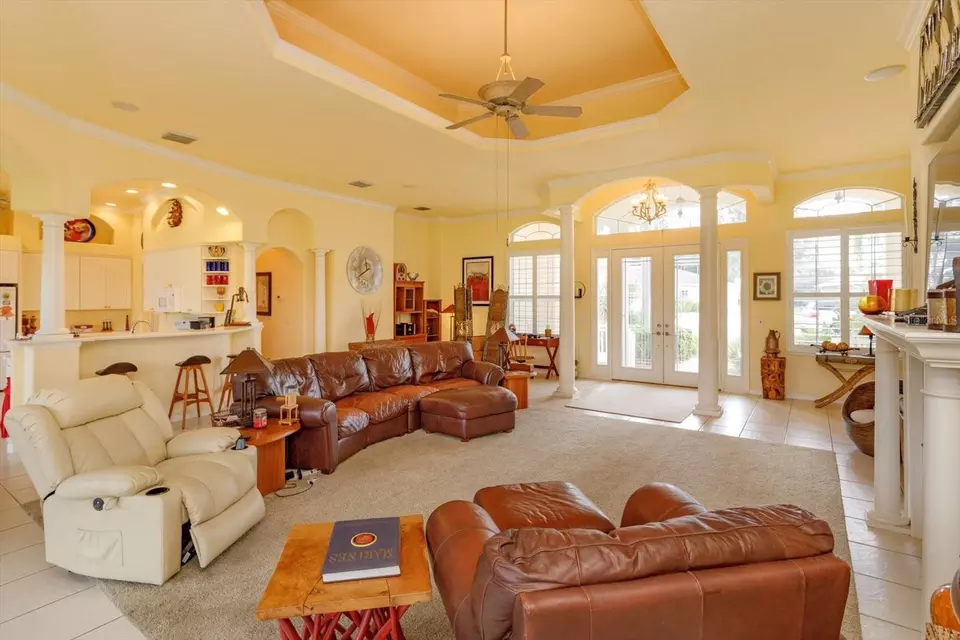 Living - 4802 Glen Coe St, Leesburg, FL 34748 photo 2 of 3