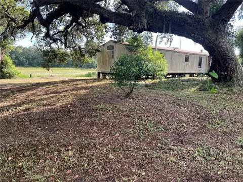 15980 SE Highway 42, Weirsdale, FL 32195