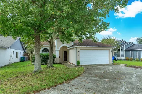 1032 Alpug Ave, Oviedo, FL 32765