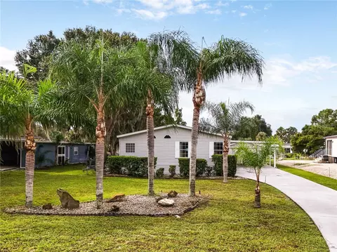 35247 Harbor Shores Rd, Leesburg, FL 34788
