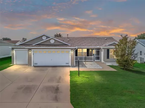 1416 Suffield St, The Villages, FL 32162