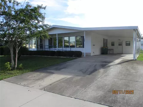 1332 Nassau Cir, Tavares, FL 32778