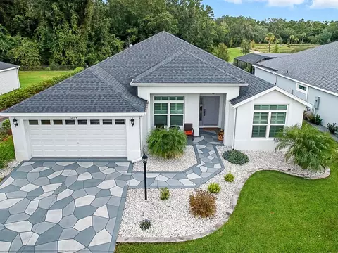 1893 Vanbeck Cir, The Villages, FL 34762