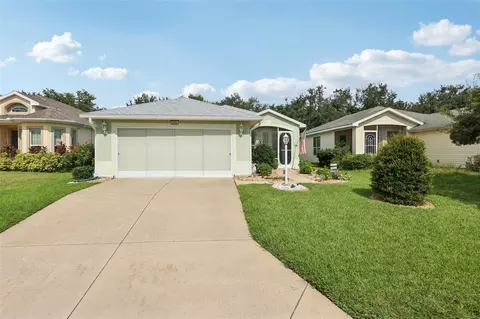4954 Rainbow Trout Rd, Tavares, FL 32778