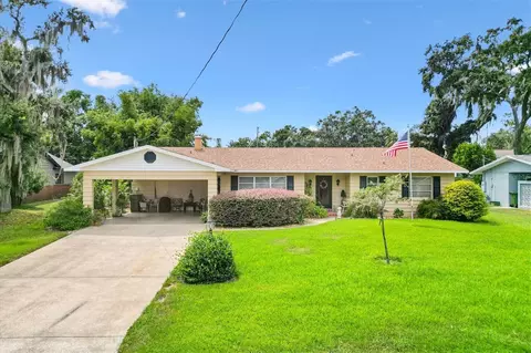 907 N Shore Dr, Leesburg, FL 34748
