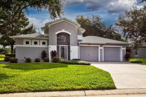 5358 Aurora Dr, Leesburg, FL 34748