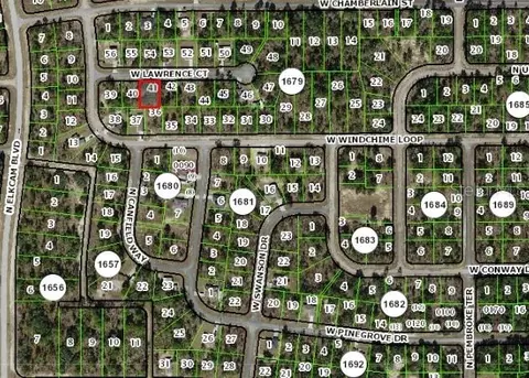 2502 W Lawrence Ct, Dunnellon, FL 34434