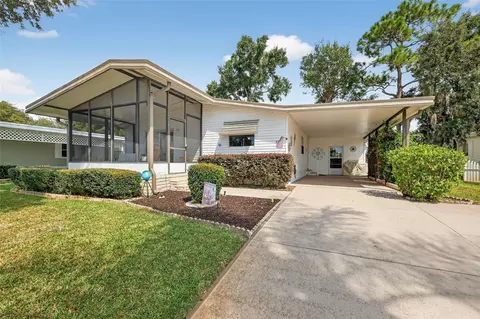 3310 Manatee Rd, Tavares, FL 32778