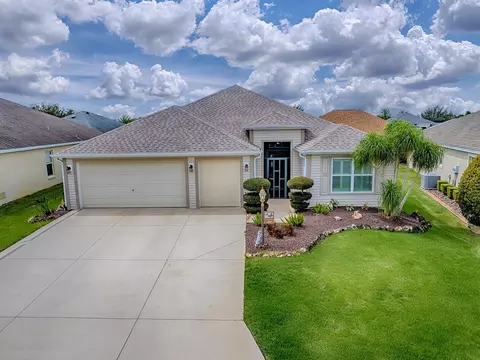1450 Luckett Ct, The Villages, FL 32163