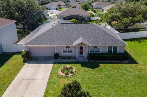 802 Deer Glen Ct, Fruitland Park, FL 34731