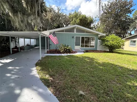 Exterior - 102 E Pendleton Ave, Eustis, FL 32726 photo 4 of 14