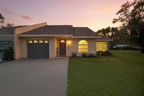 1402 Shirley Dr, Lakeland, FL 33810