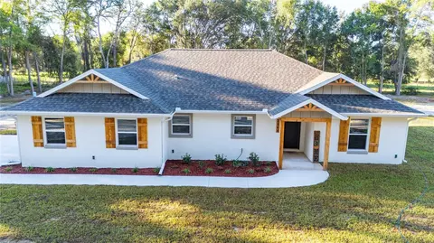 2164 Cr 436e, Lake Panasoffkee, FL 33538