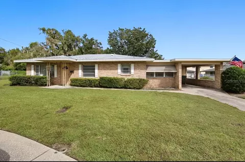 802 Lee St, Leesburg, FL 34748