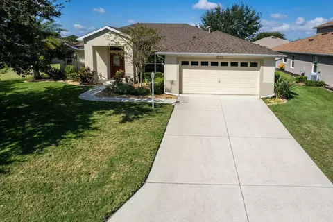 27401 Pine Straw Rd, Leesburg, FL 34748