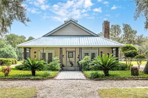 41812 Catbrier Ln, Umatilla, FL 32784