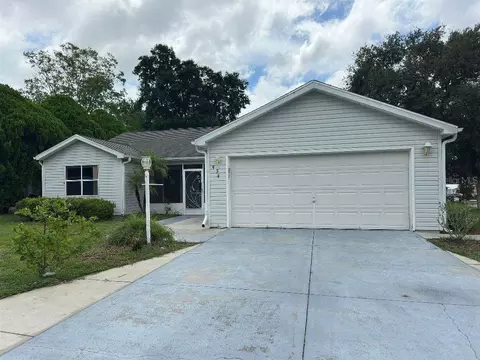 534 Saint Andrews Ct, Lady Lake, FL 32159