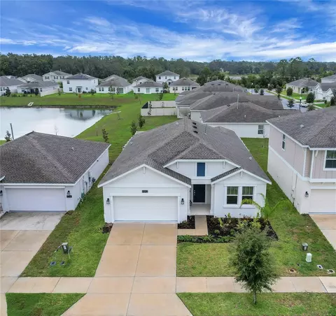 9392 Revere Ave, Leesburg, FL 34788