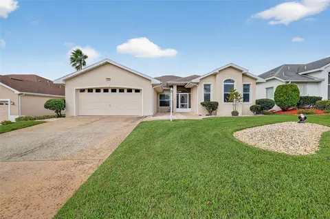 4528 Glen Coe St, Leesburg, FL 34748