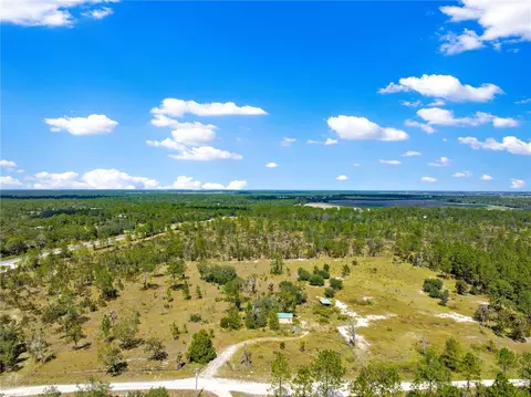 12891 SE 71st St, Morriston, FL 32668