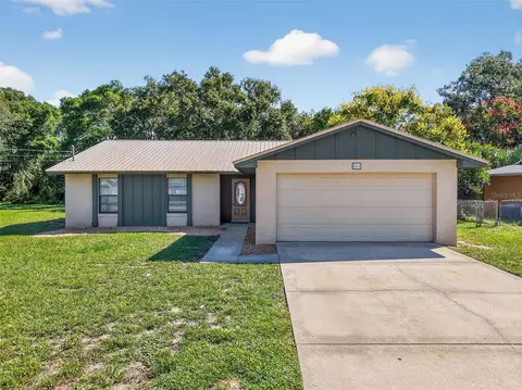 501 Fahnstock St, Eustis, FL 32726