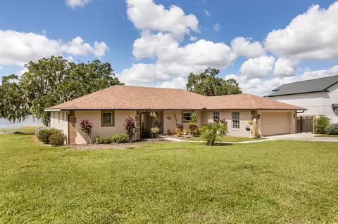 570 James Pl, Auburndale, FL 33823
