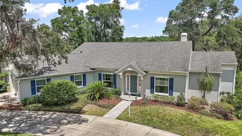 809 Northside Dr, Mount Dora, FL 32757