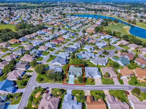 1304 Galindo Pl, Lady Lake, FL 32159