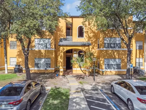4524 Commander Dr #1636, Orlando, FL 32822
