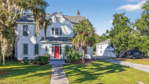1120 Webster St, Leesburg, FL 34748