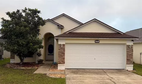 616 Nicholson Dr, Davenport, FL 33837