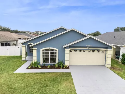 6925 Shimmering Dr, Lakeland, FL 33813