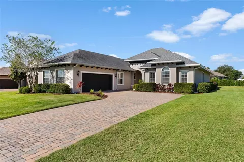39517 Hillrise Ln, Lady Lake, FL 32159