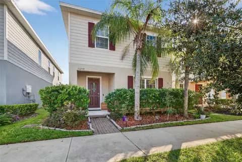 16250 Firedragon Dr, Winter Garden, FL 34787